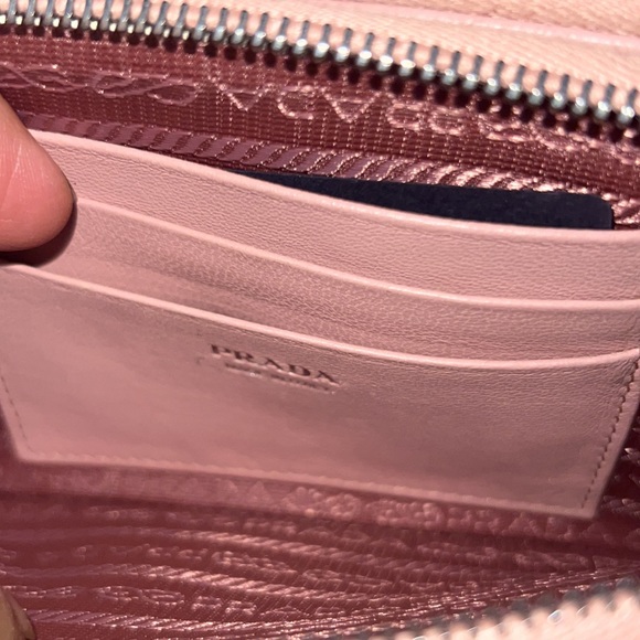 Prada double wallet chain bag authentic - Picture 4 of 6